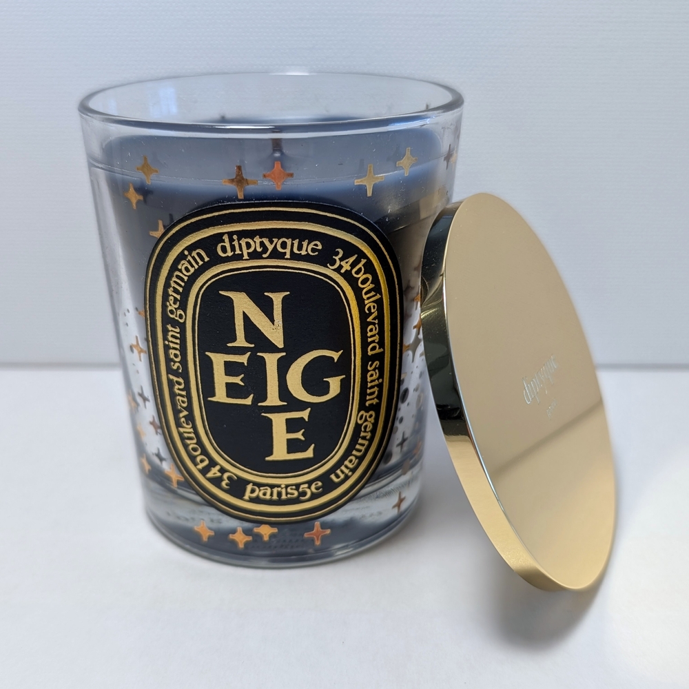 Diptyque Neige Candle with Gold Lid